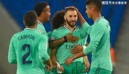  尼斯主帅赛后炮轰裁判，争议判罚引发舆论风波  