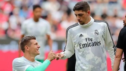  罗马中场核心感染新冠，缺席生死战  